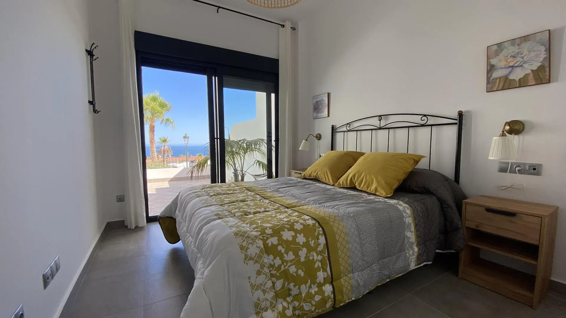 Capistrano Garden No1 Villa Nerja 0*,  Spanje